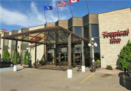 Tropical Inn - North Battleford Extérieur photo